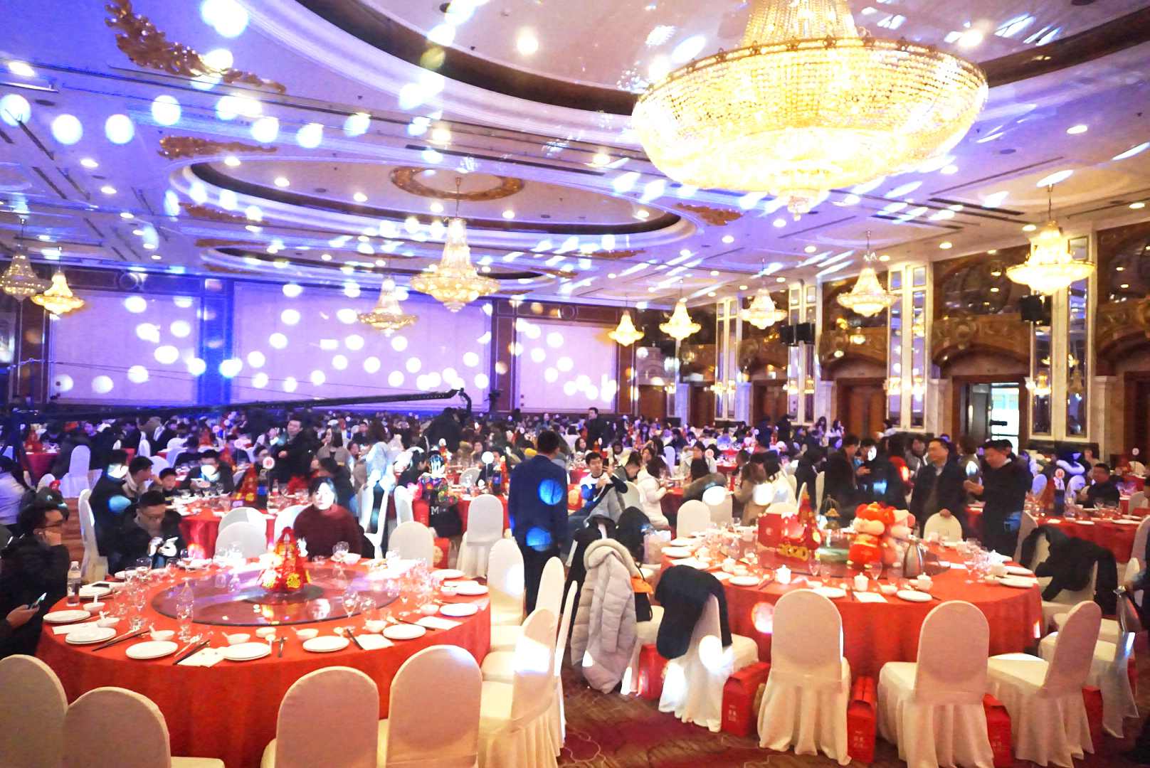 “聚焦高潛 鼠你最棒”——2020首屏集團新春年會圓滿落幕